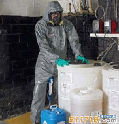 1454550813579327.jpg 法國(guó)雷克蘭CT3S428E B級(jí)防護(hù)服.jpg